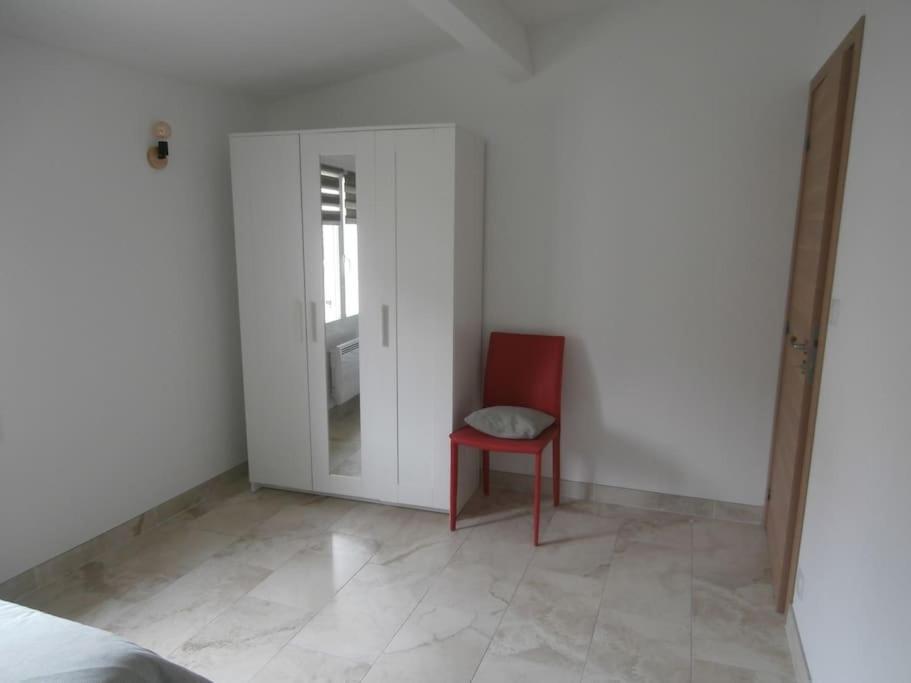 Gite A Caromb Εξωτερικό φωτογραφία